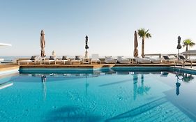 Petradi Beach Hotel